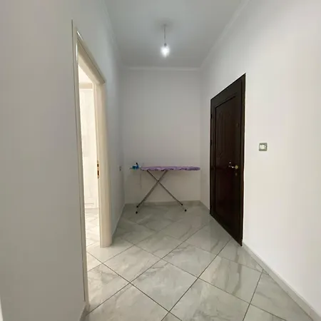 Apartment Surja's