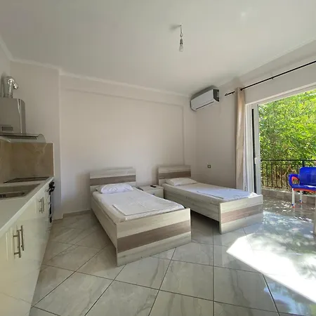 Apartment Surja's Sarande